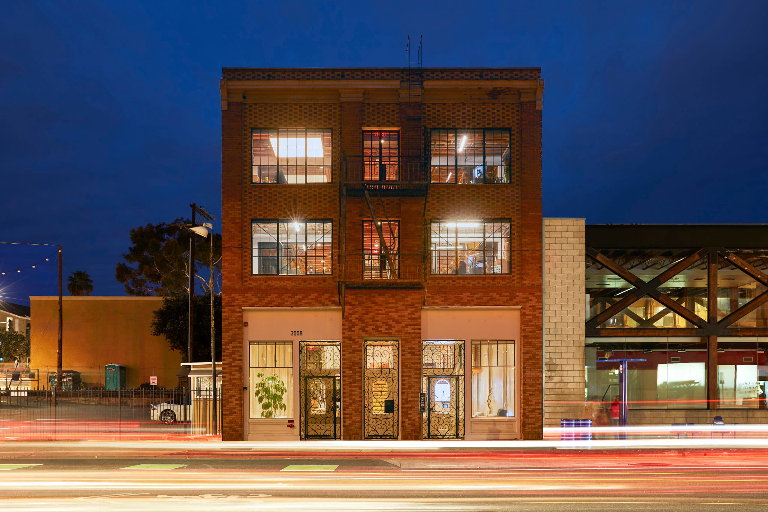 Storefront at 3008 Main St