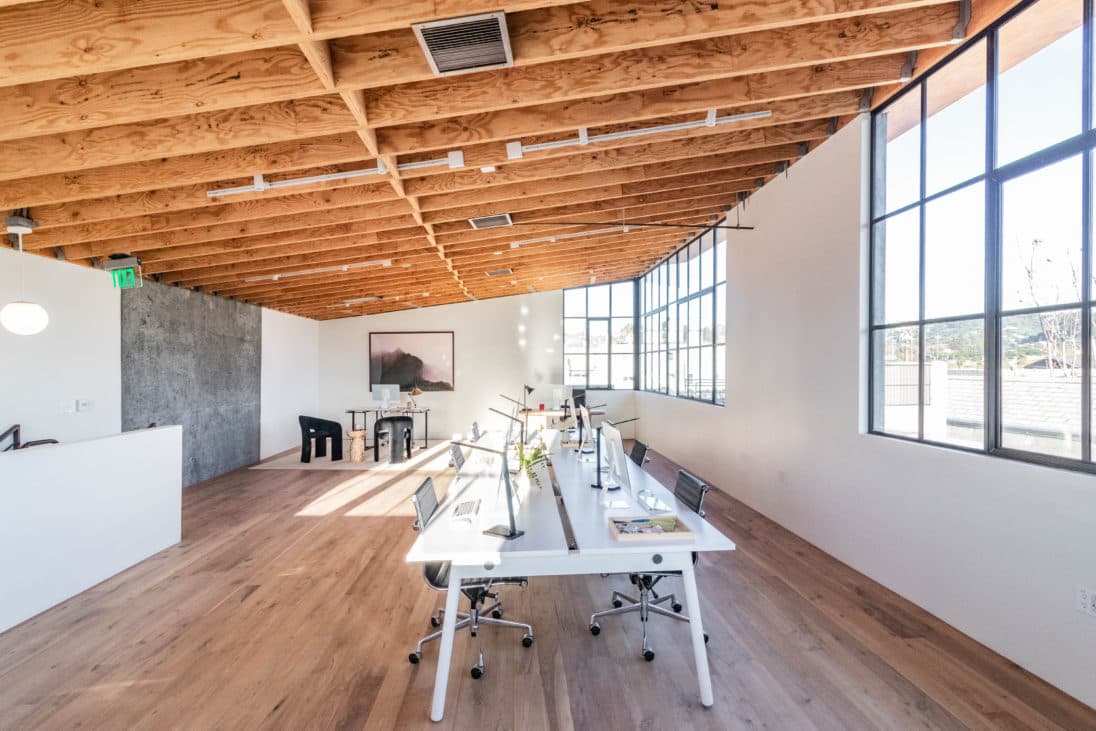 Workspace with exposed structure