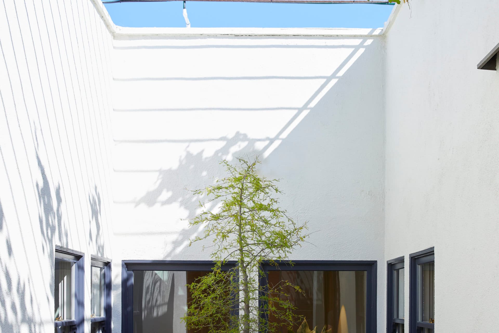 Workspace with exposed structure