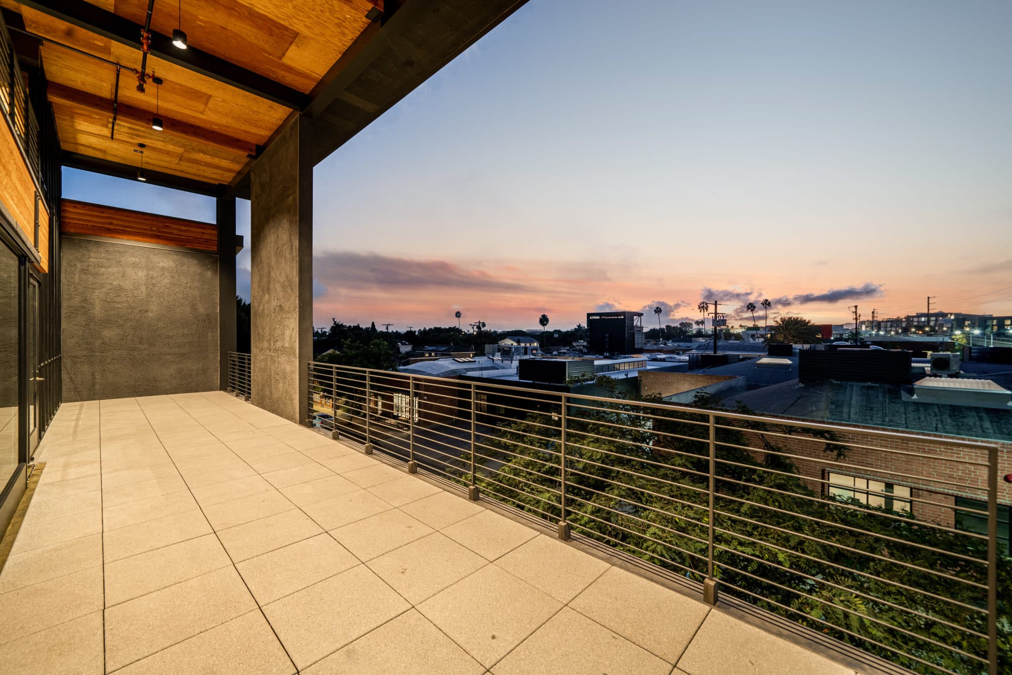 Interior bay with glazing